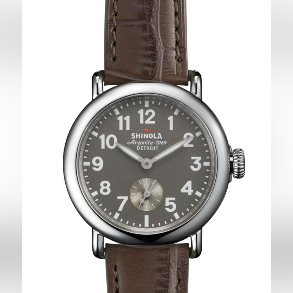 Shinola Runwell Watch like new (stock photo not exact)